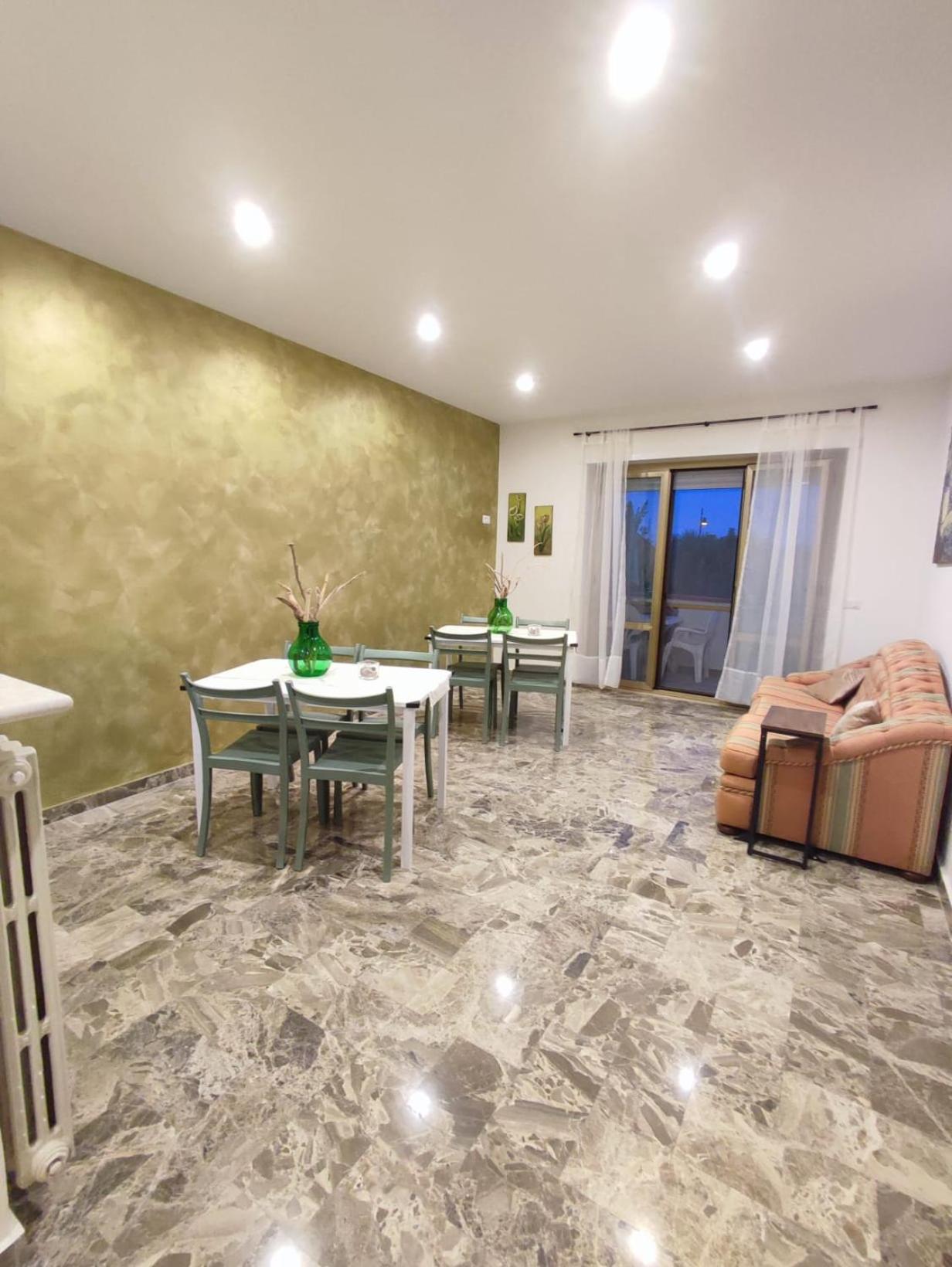 Hotel Profumo Di Mare Formia Exterior foto